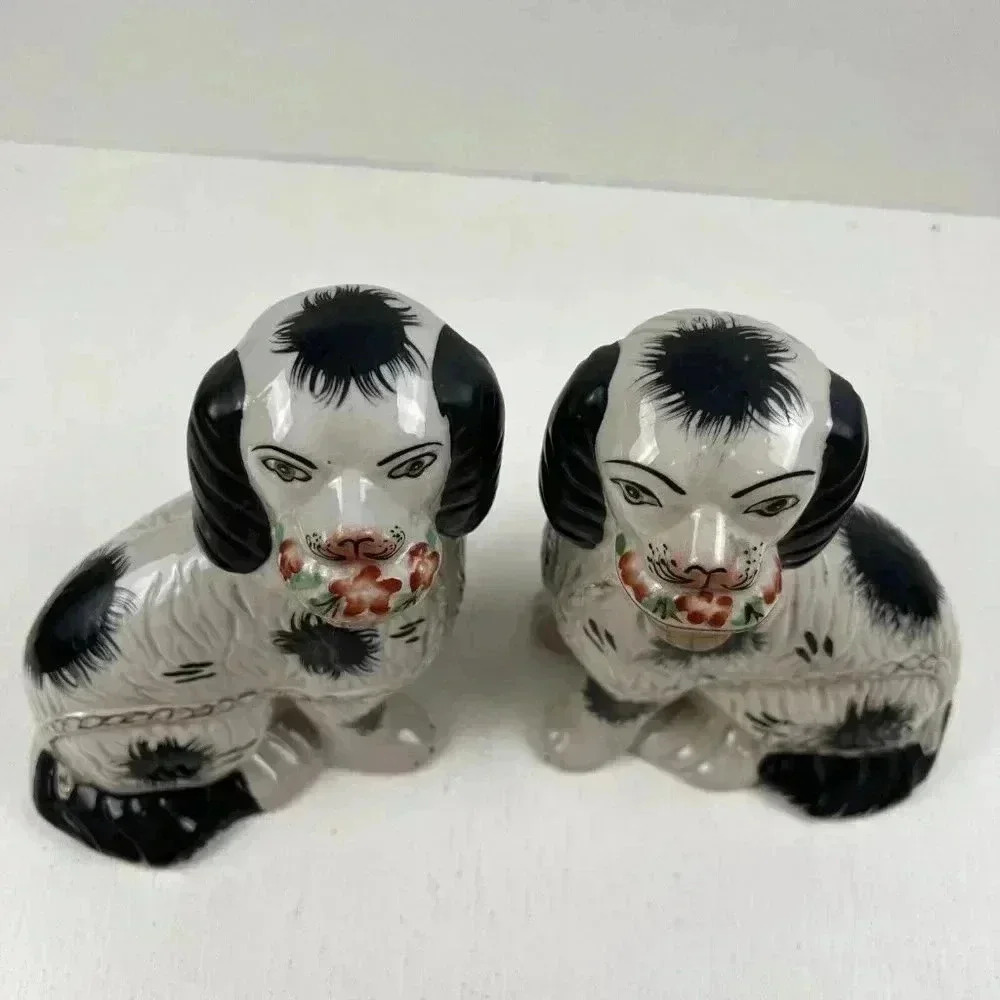 Vintage King Charlas Staffordshire Spaniel Dogs With Flower Basket‎ set of 2 - Picture 10 of 12